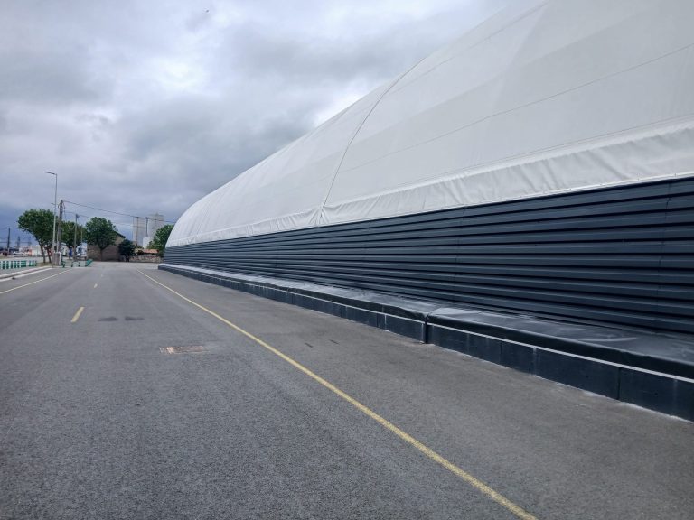 Bâtiment de stockage textile – vue du long pan – Charente-Maritime (17)